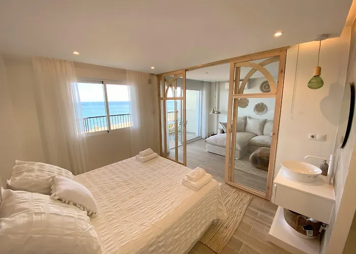 Antillas I Front Sea View Pool * フエンヒロラ